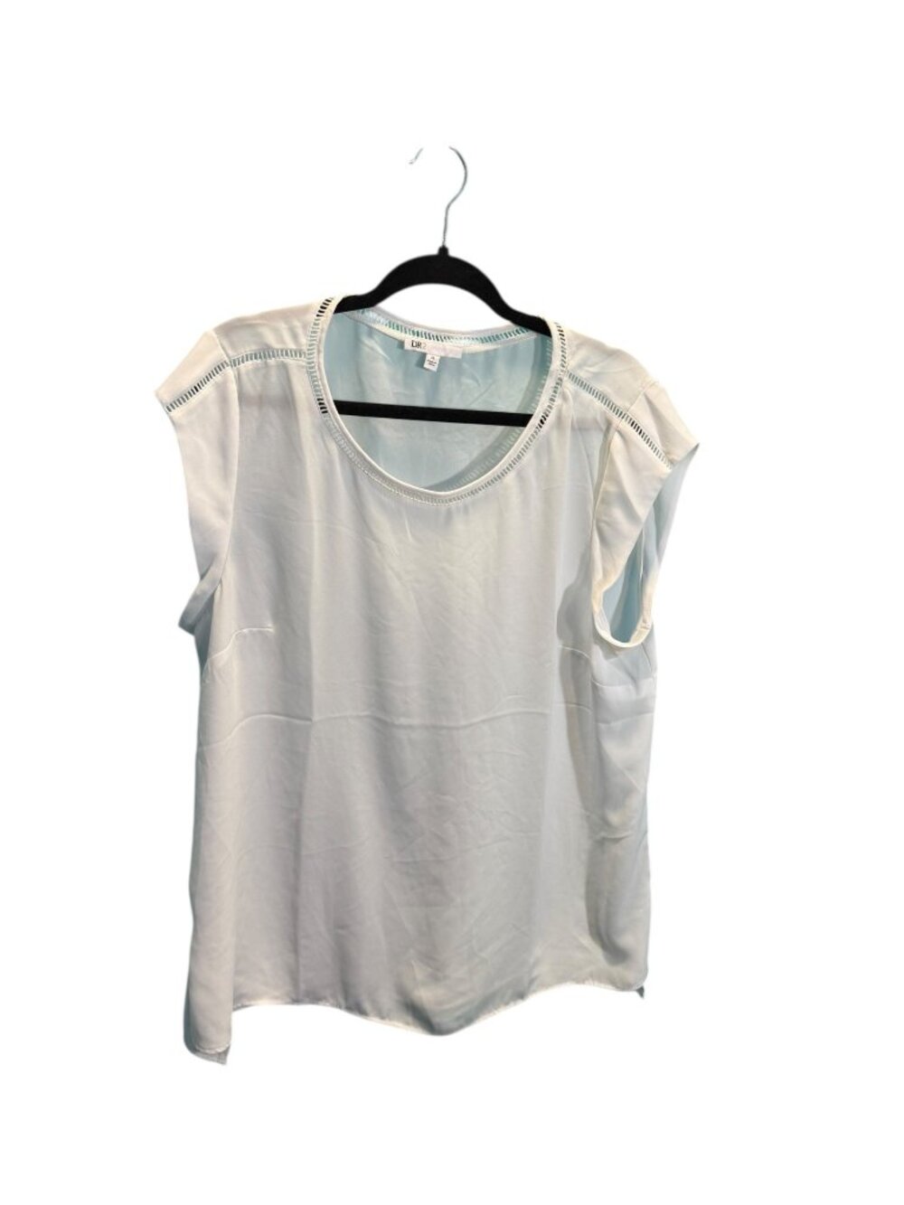 DR2 White Short Sleeve Top – XL